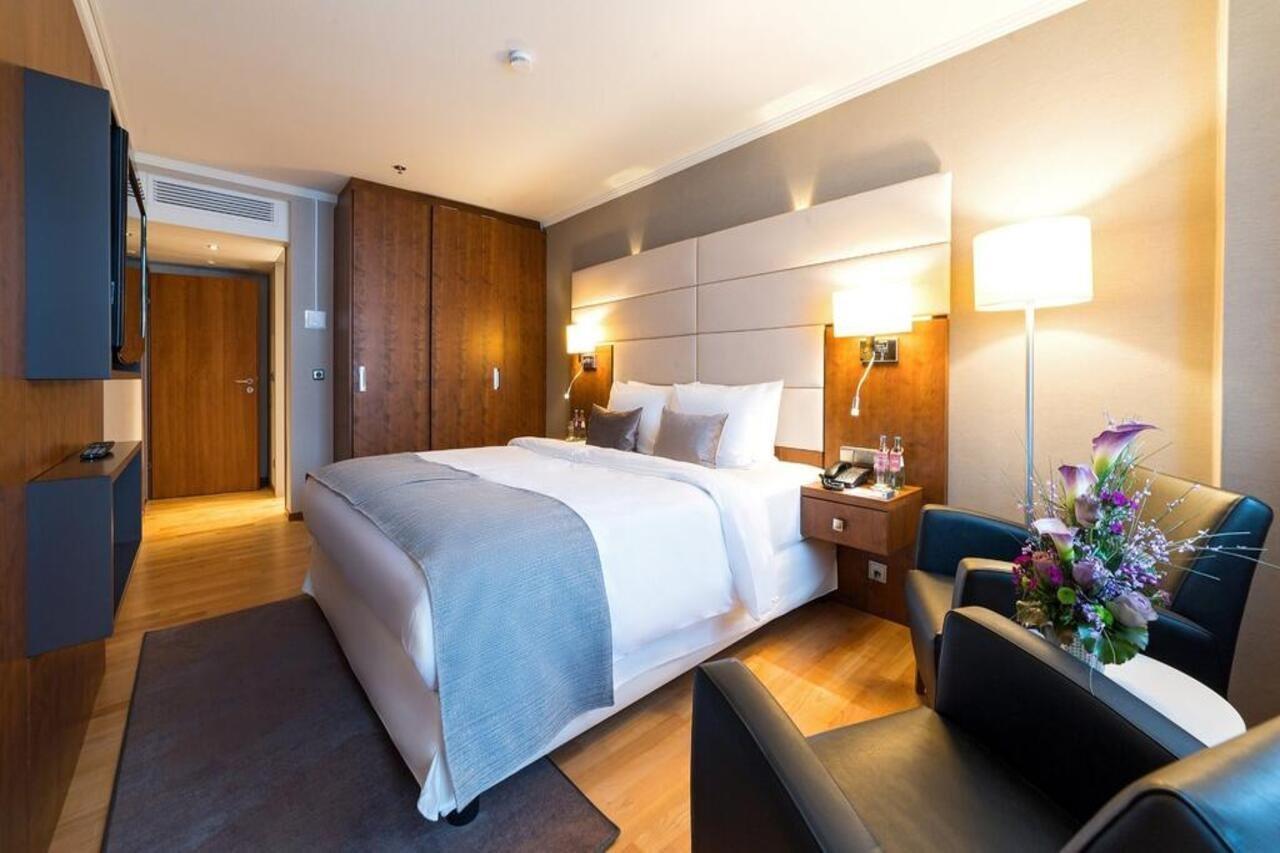 Hotel Crowne Plaza Frankfurt Congress By Ihg Frankfurt am Main