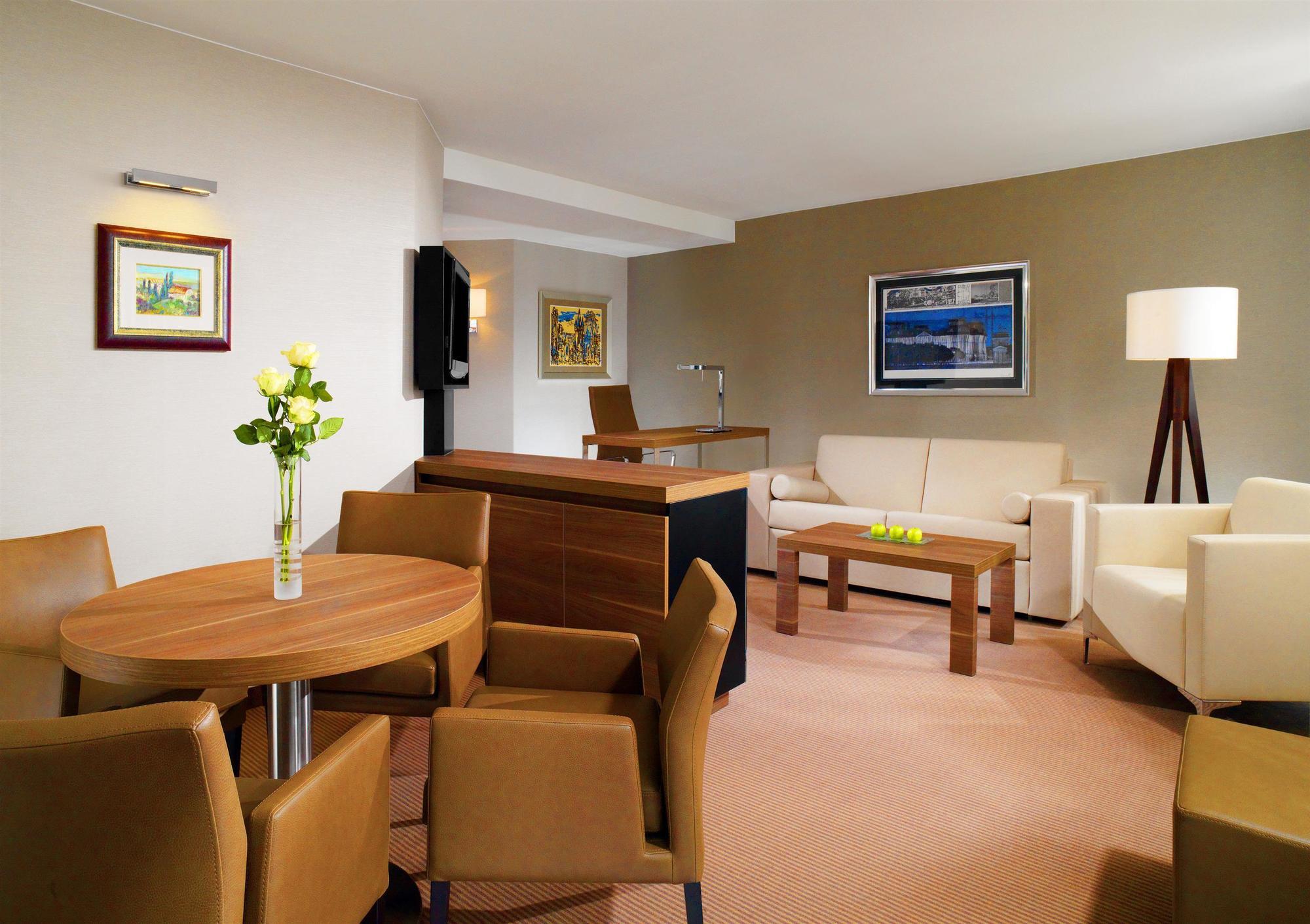 Hotel Crowne Plaza Frankfurt Congress By Ihg Frankfurt am Main