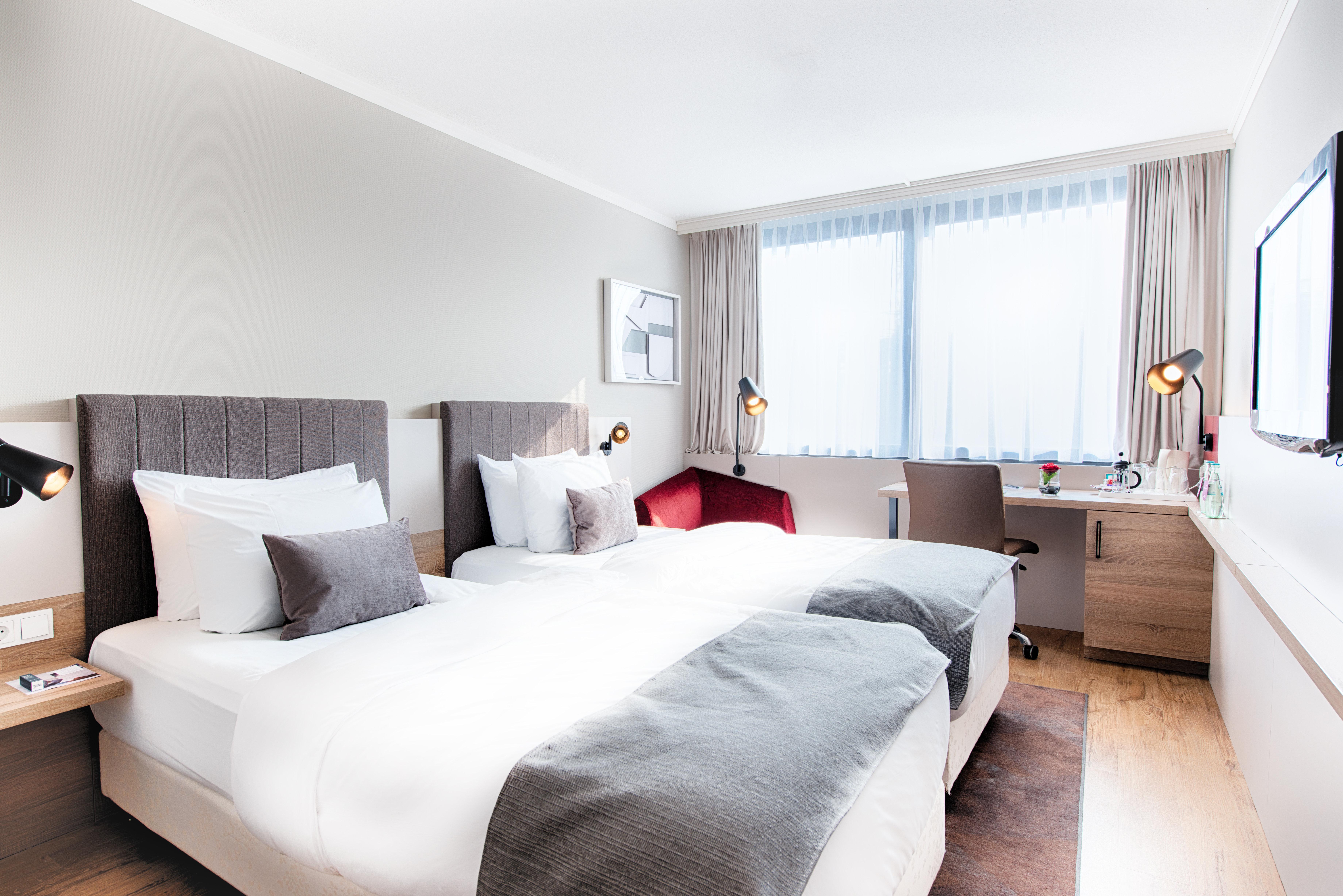 Отель Crowne Plaza Frankfurt Congress By Ihg