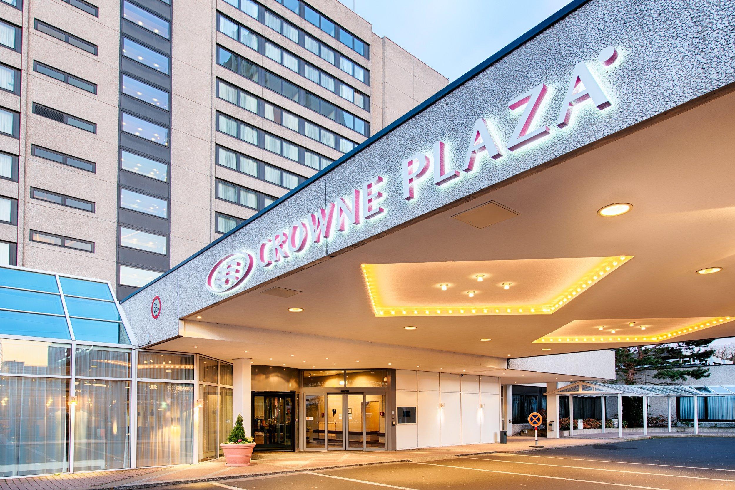 Hotel Crowne Plaza Frankfurt Congress By Ihg 4*