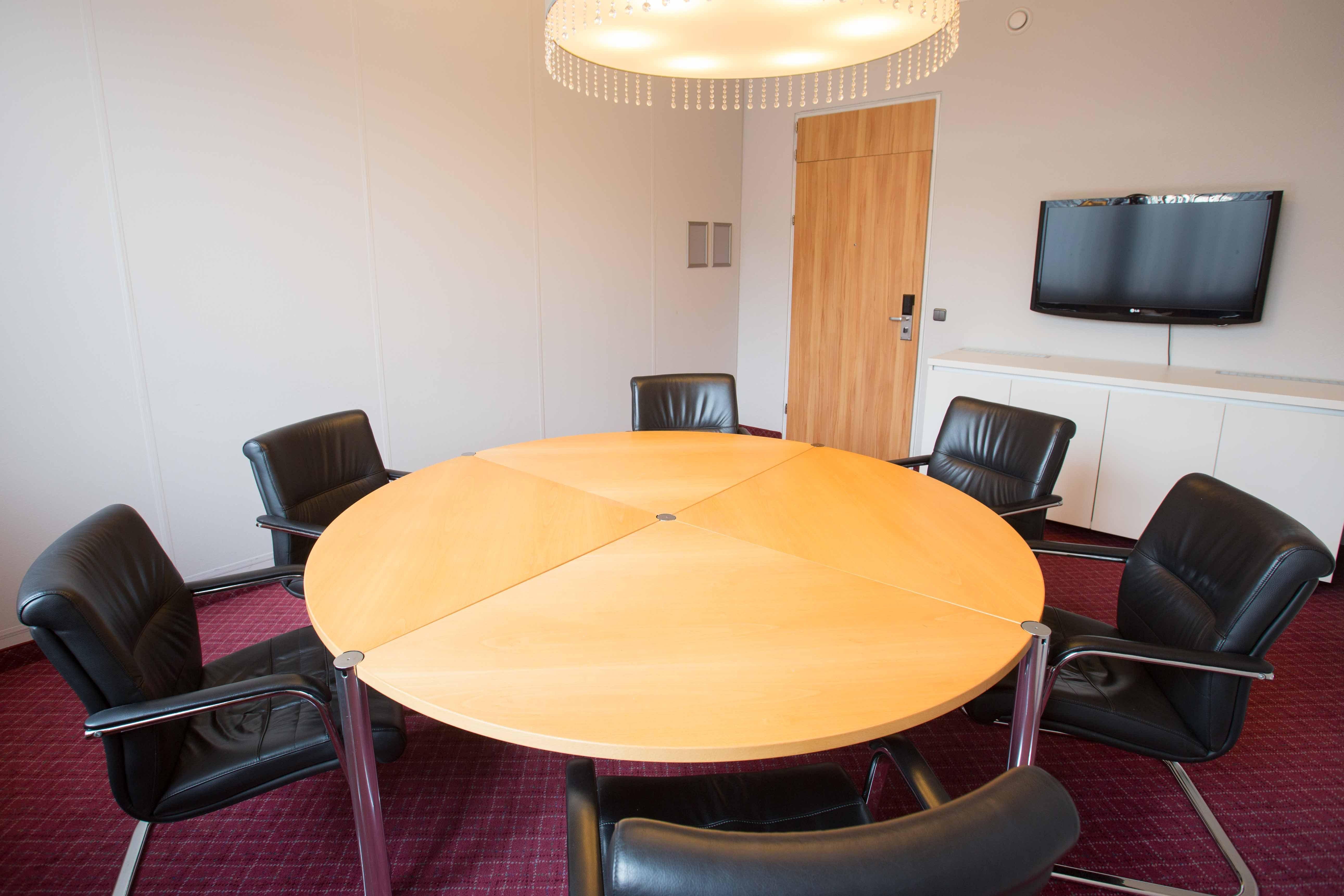 Отель Crowne Plaza Frankfurt Congress By Ihg